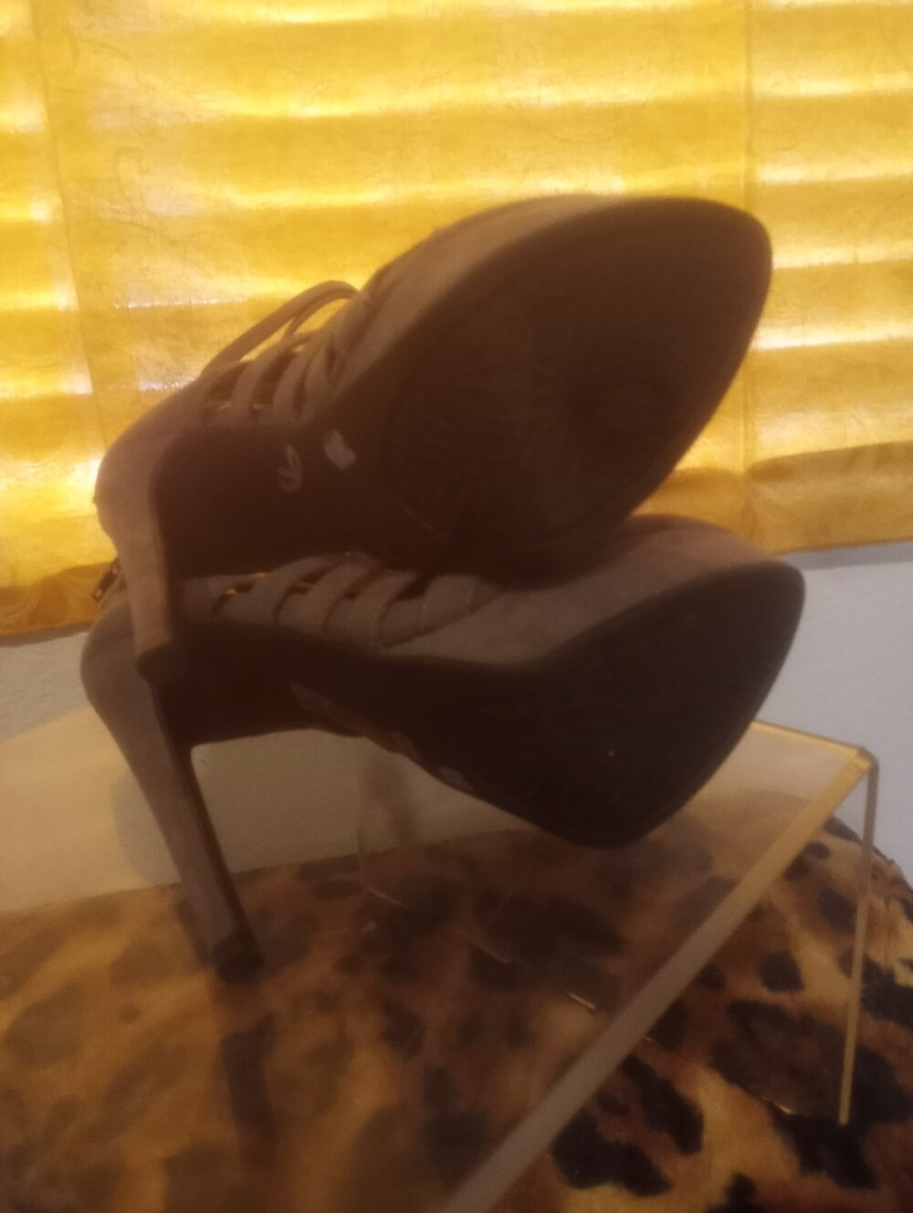 JustFab Women’s Strappy Peep-Toe Booties in Gray "FREE GIFT INCLD" - Picture 3 of 4